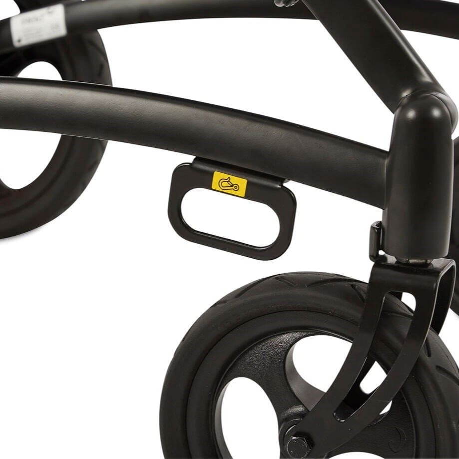 R82 Cricket Transport fittings