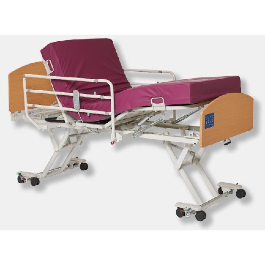 Invacare Cs8 Bed with Bat Bckup, Underbed Light, Nurse Control Panel