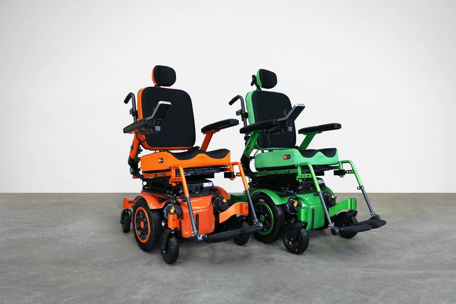 Glide Centro 2.0 Mid Wheel Drive Power Wheelchair - Image 4